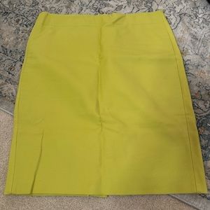 Key lime Green, Light Green J Crew No. 2 Pencil Skirt Size 10